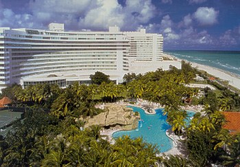 fontainebleau.jpg (37614 bytes)